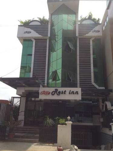 Hotel Rest Inn Чикмагалур Экстерьер фото